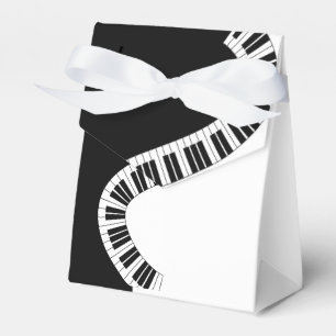 Piano Musical Favor Box (all over Print) Presentaskar