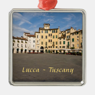 Piazza Anfiteatro Squi Lucca - Toskana, Italien Julgransprydnad Metall