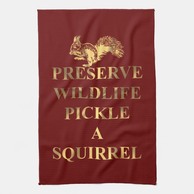 Pickle a squirrel (på vilken färg som helst) kökshandduk (Vertikal)
