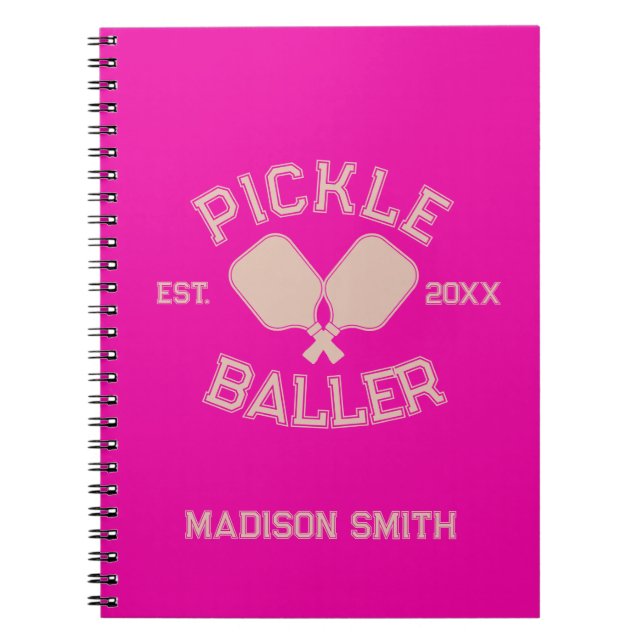Pickle Baller Pickleball Collegiate Typography Anteckningsbok (Framsidan)