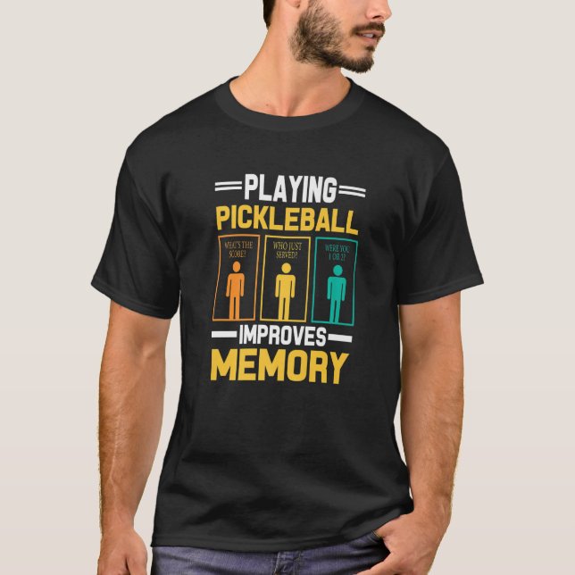 Pickleball Aiming Paddle Pickleball Player Roligt  T Shirt (Framsida)