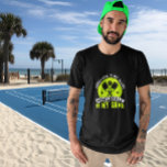 Pickleball är min Personlig Game T Shirt<br><div class="desc">Den här designen kan vara personlig i det område som tillhandahålls genom att ändra fotot och/eller text. Du kan också anpassa den genom att klicka på Anpassa den här mallen och sedan välja klicka för att anpassa ytterligare alternativ och ta bort eller ändra färg i bakgrunden, lägga till text, ändra...</div>