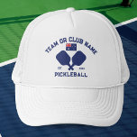 Pickleball Club Team Australia Flag Custom Keps<br><div class="desc">Stand out on the pickleball court with this stylish hat featuring crossed pickleball paddles, Australian flag, and your custom text. Personalize it easily to include your club name, team name, city, or any wording of your choice. You can also change the font and paddle colors - just click Edit/Personalize. This...</div>