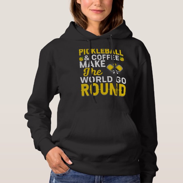 Pickleball och kaffe gör världsrund Pickle T Shirt (Framsida)