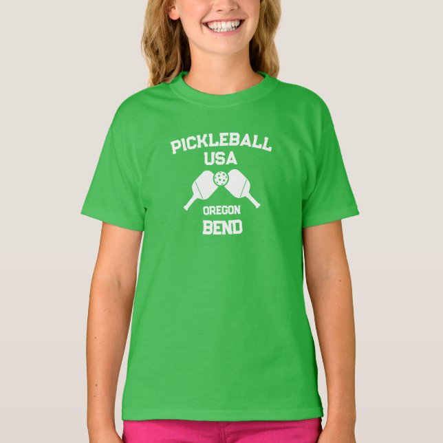 Pickleball Paddle & Boll Bend Oregon USA Anpassnin T Shirt (Framsida)