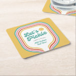 Pickleball Party Låt oss Pickle Retro Rainbow Rand Underlägg Papper Kvadrat<br><div class="desc">Roligt papper underlägg för nästa pickleball party. Utformningen har en återcirkel i rand av en Pickleball Paddle och ord "Låt oss Pickle" i ett roligt-teckensnitt. Lägg enkelt till anpassningsbarna - spelarens namn, klubb för pickleball/turnent namn etc. Underbar för en vuxen födelsedagsfest, en flickas eller killes pickle eller vardaglig roligt. Låt...</div>