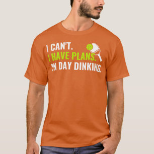 Pickleball planerar på dagskvällning Funny Pickleb T Shirt