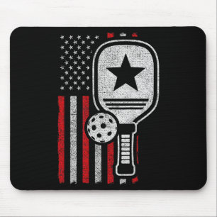 Pickleball Player - American Flagga Pickleball - P Musmatta