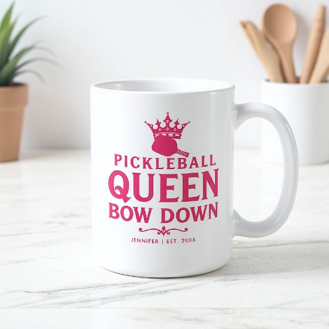 Pickleball Queen Rosa Personlig Gift Funny Kaffemugg (pickleball gift for her funny mug women birthday christmas mom friend personalized pink club)