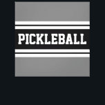 PICKLEBALL Sporty Black White Grått Tävla Rand Canvastryck<br><div class="desc">Den här roligtens sportiska design har PICKLEBALL-text inuti ett markerat svart rand med dubbla vita ränder mot en grått-bakgrund.</div>