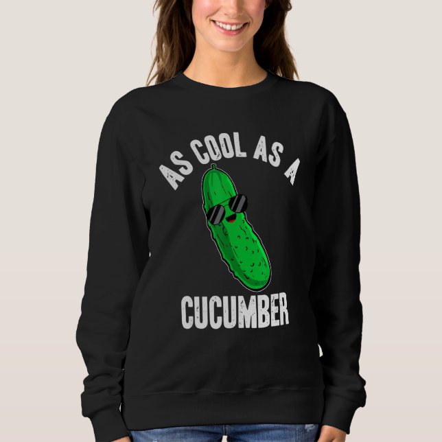 Pickles As Cool as a Cucumber  Pickle Saying T Shirt (Framsida)