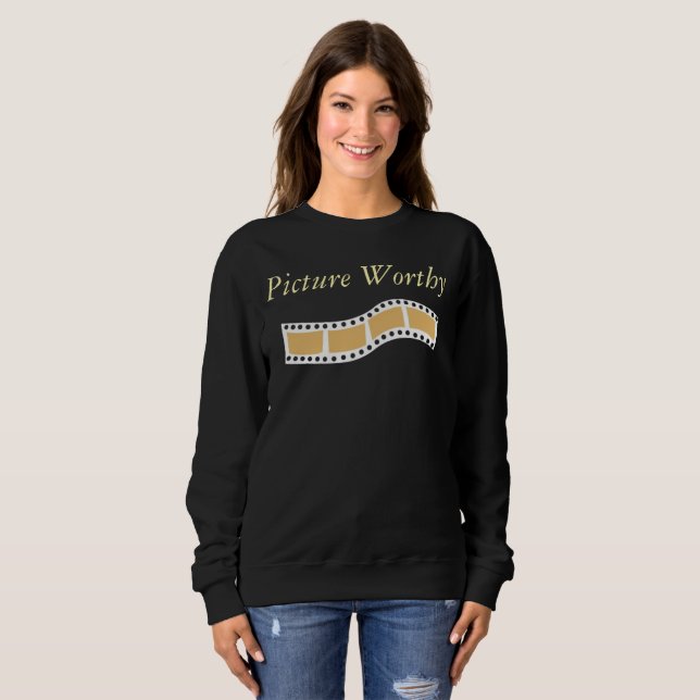 Picture Worthy T-Shirt (Hel framsida)