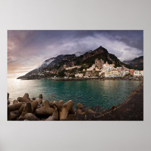 Picturesque Amalfi Kusten, Italien Seaside Town Poster