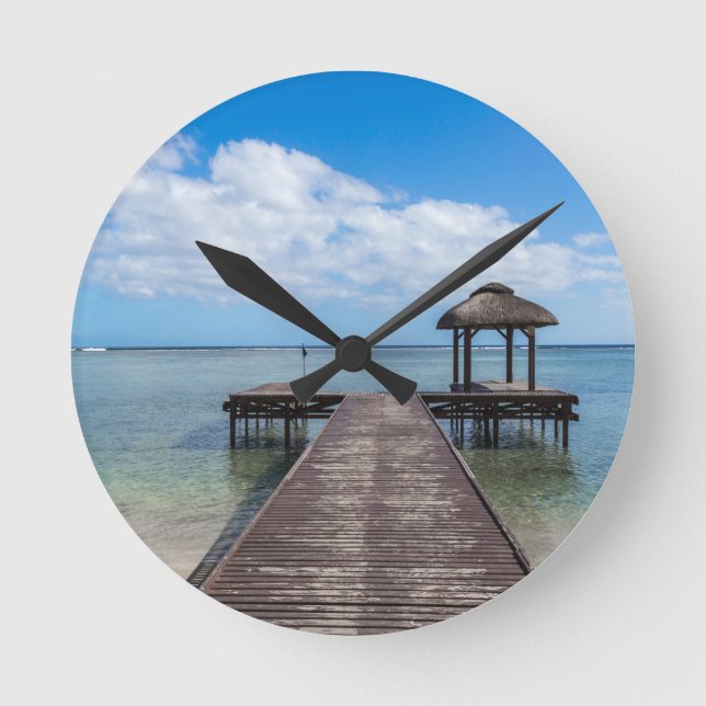 Pier in i havet flic en flac mauritius rund klocka (Framsida)