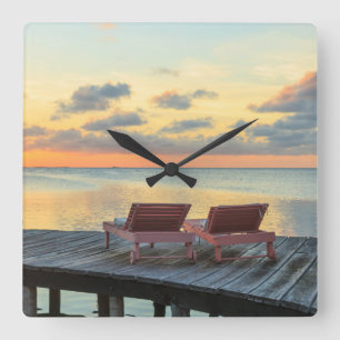Pier övervakar havet, Belize Fyrkantig Klocka