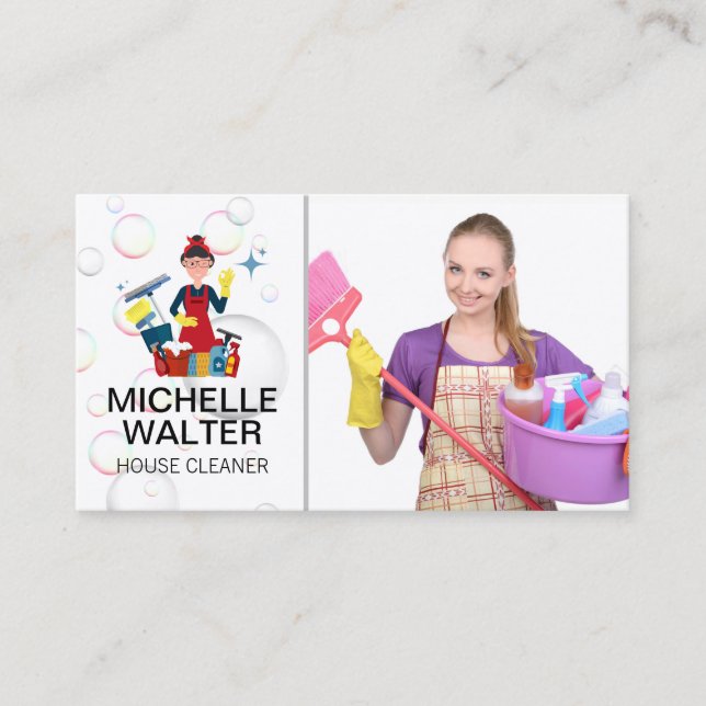 Piga som håller städmaterial | Tvål bubblor Visitkort (Framsida)