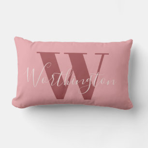 Pigglig monogram och namn rosa rodnad röd lumbarkudde