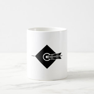 Pil träffar målet kaffemugg