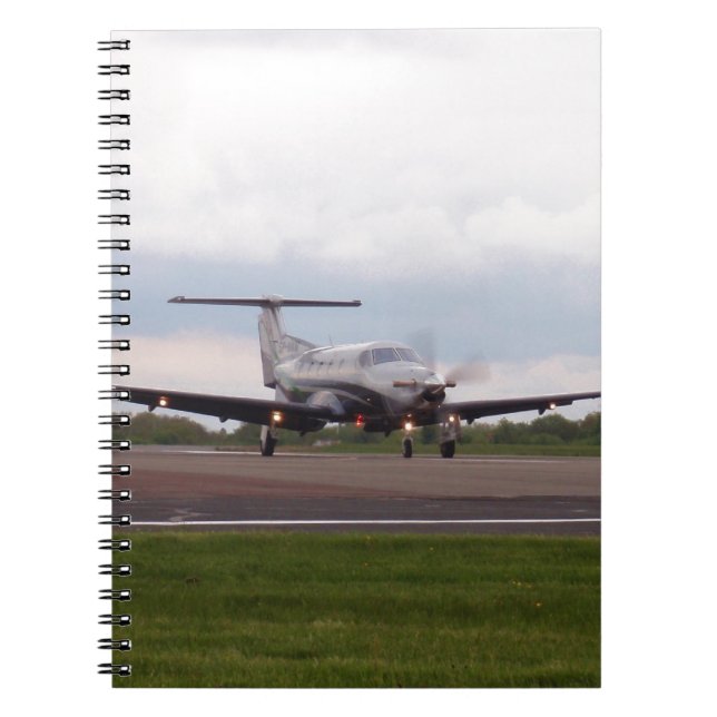 Pilatus PC 12 Anteckningsbok (Framsidan)
