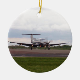 Pilatus PC 12 Julgransprydnad Keramik
