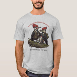 Pileated Familjeutforskare: Naturäventyrs T-Shirt
