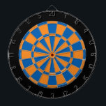 Pilen stiger ombord: Orange, blått och svart Piltavla<br><div class="desc">Orangen,  blått och svartfärgadpilen stiger ombord modiga däribland 6 mässingspilar</div>