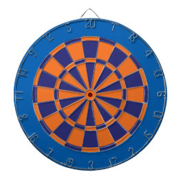 Pilen stiger ombord: Orange, marin och blått Darttavla