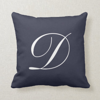 Pillen Brev D Blue Monogram Kudde