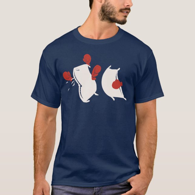 Pillow Fight T-shirt (Framsida)