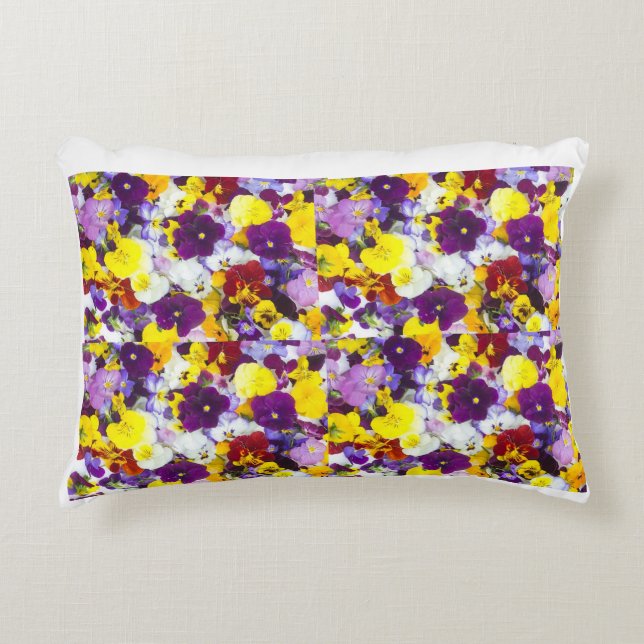 Pillow för blandade blommor prydnadskudde (Framsidan)