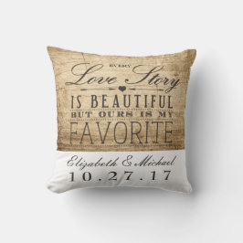 Pillow för det vackra Kärlek-historiens Bröllop-år Kudde