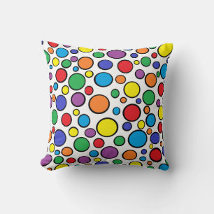Pillow för färgade Polka dots Kudde