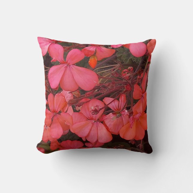 Pillow med små röda blommor med vänskapligt ordspr kudde (Framsida)