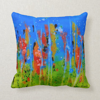 Pillow med utskuren färger kudde