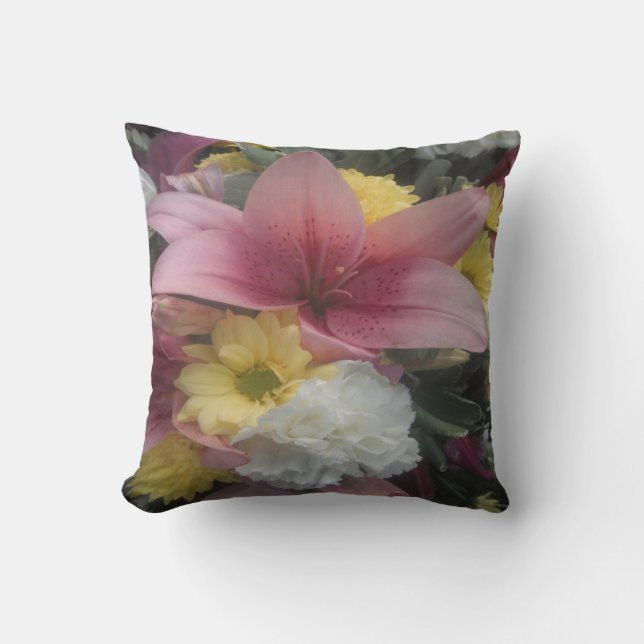 Pillow Rosa Lily Beauty Kudde (Framsida)