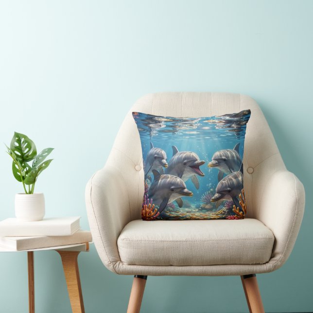 Pillow with dolphins. kudde (Stol)