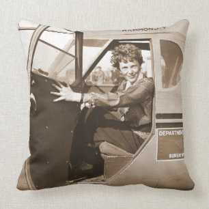Pilot- Amelia Earhart 1936 Kudde