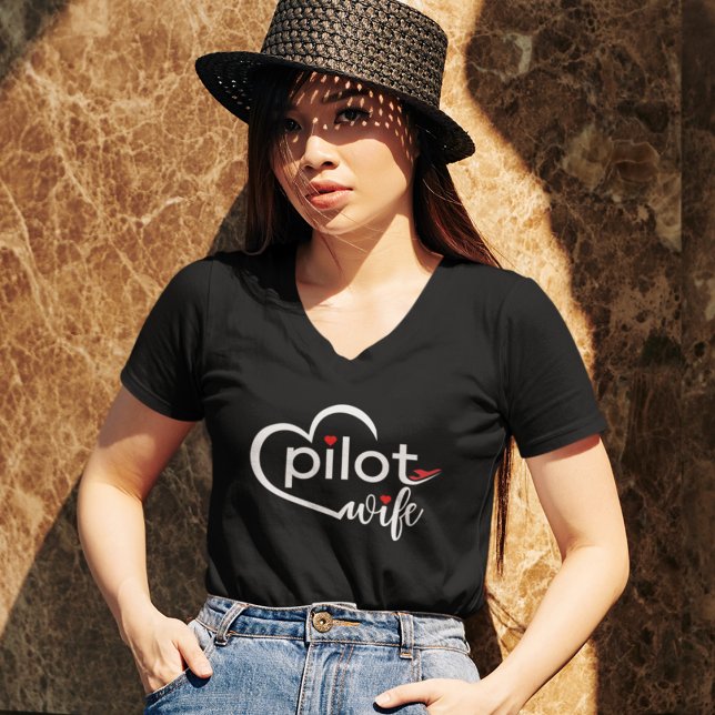 Pilot Fru Typografi & Flygplan Enkel,Minimalistisk T Shirt (Skapare uppladdad)
