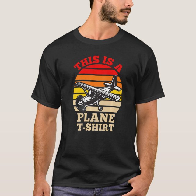 pilot joke This is a plane T Shirt (Framsida)