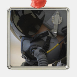 Pilot- sitter i hans A-10 Thunderbolt II Julgransprydnad Metall