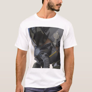 Pilot- sitter i hans A-10 Thunderbolt II Tee Shirt
