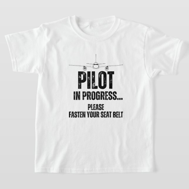 pilot under arbete i framtida pilotflygplan t shirt (Laydown)