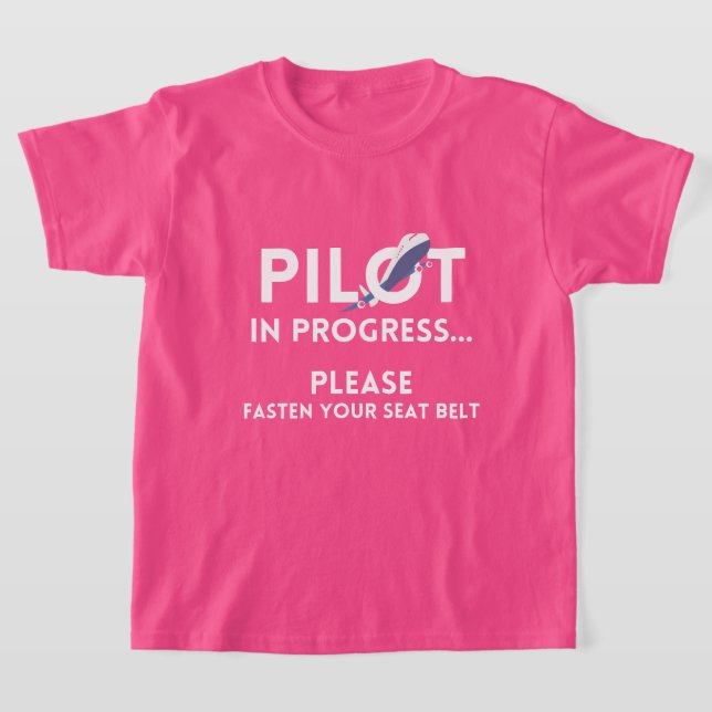 pilot under arbete i framtida pilotflygplan t shirt (Laydown)