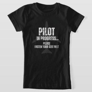 pilot under arbete i framtida pilotflygplan t shirt
