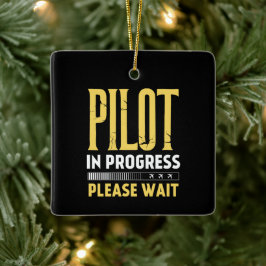 Pilot under utbildning – Flygplansdesign med laddn Julgransprydnad Keramik