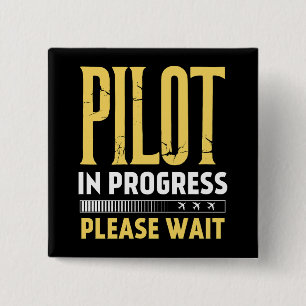 Pilot under utbildning – Flygplansdesign med laddn Knapp