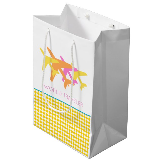 Pilotflyg för VÄRLDSHANDLARE-pass (Framsidan Vinklad)