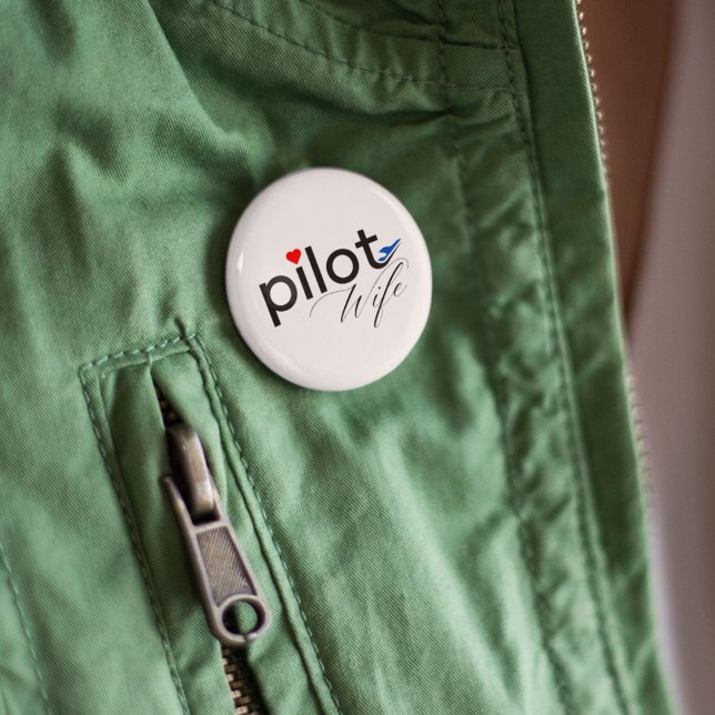 Pilotfrus typografi & Flygplan Enkel, minimalistis Knapp (Skapare uppladdad)