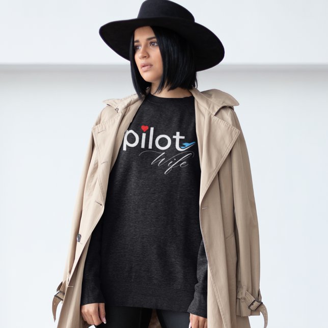 Pilotfrus typografi & Flygplan Enkel, minimalistis T Shirt (Skapare uppladdad)