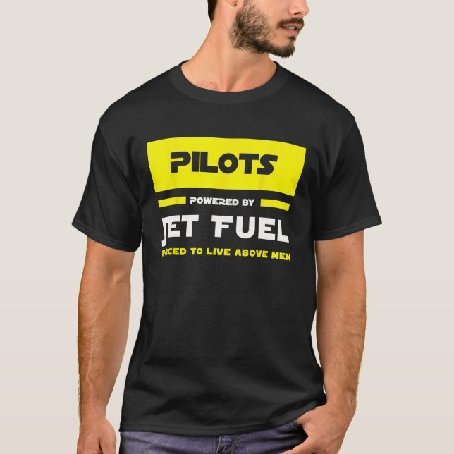 Pilots Powered By Jet Fuel Airline Helicopter Prof T Shirt (Framsida)